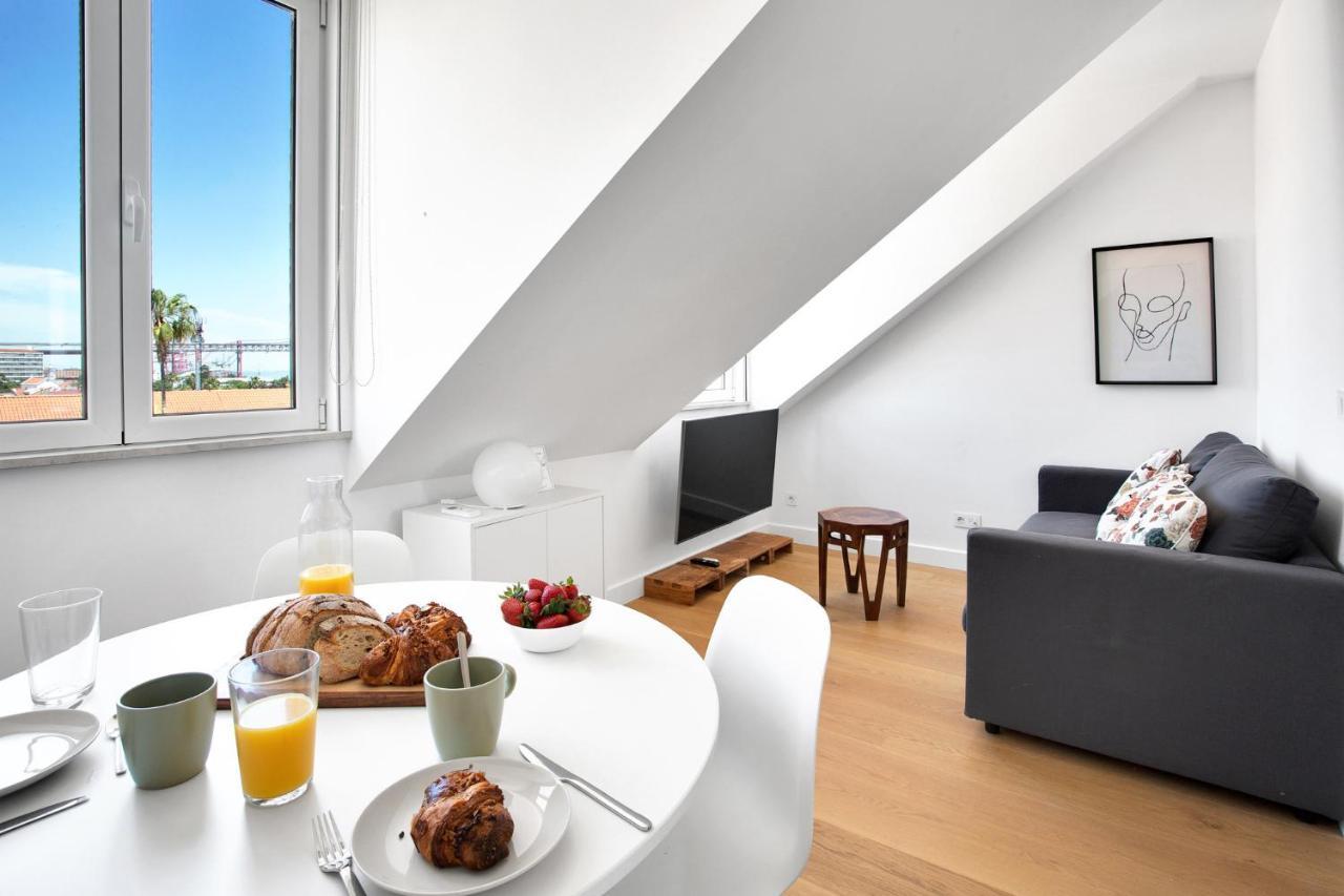 Brand New River View Apartment Belem - 1 Bedroom, A/C Lisbon Bagian luar foto