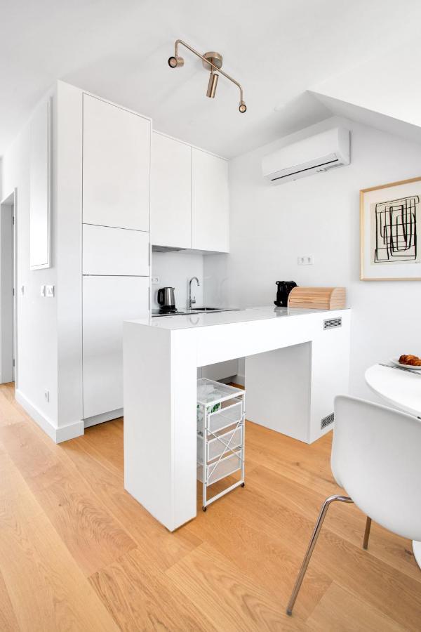 Brand New River View Apartment Belem - 1 Bedroom, A/C Lisbon Bagian luar foto